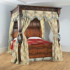 Four Poster Bed Super King (Oak)